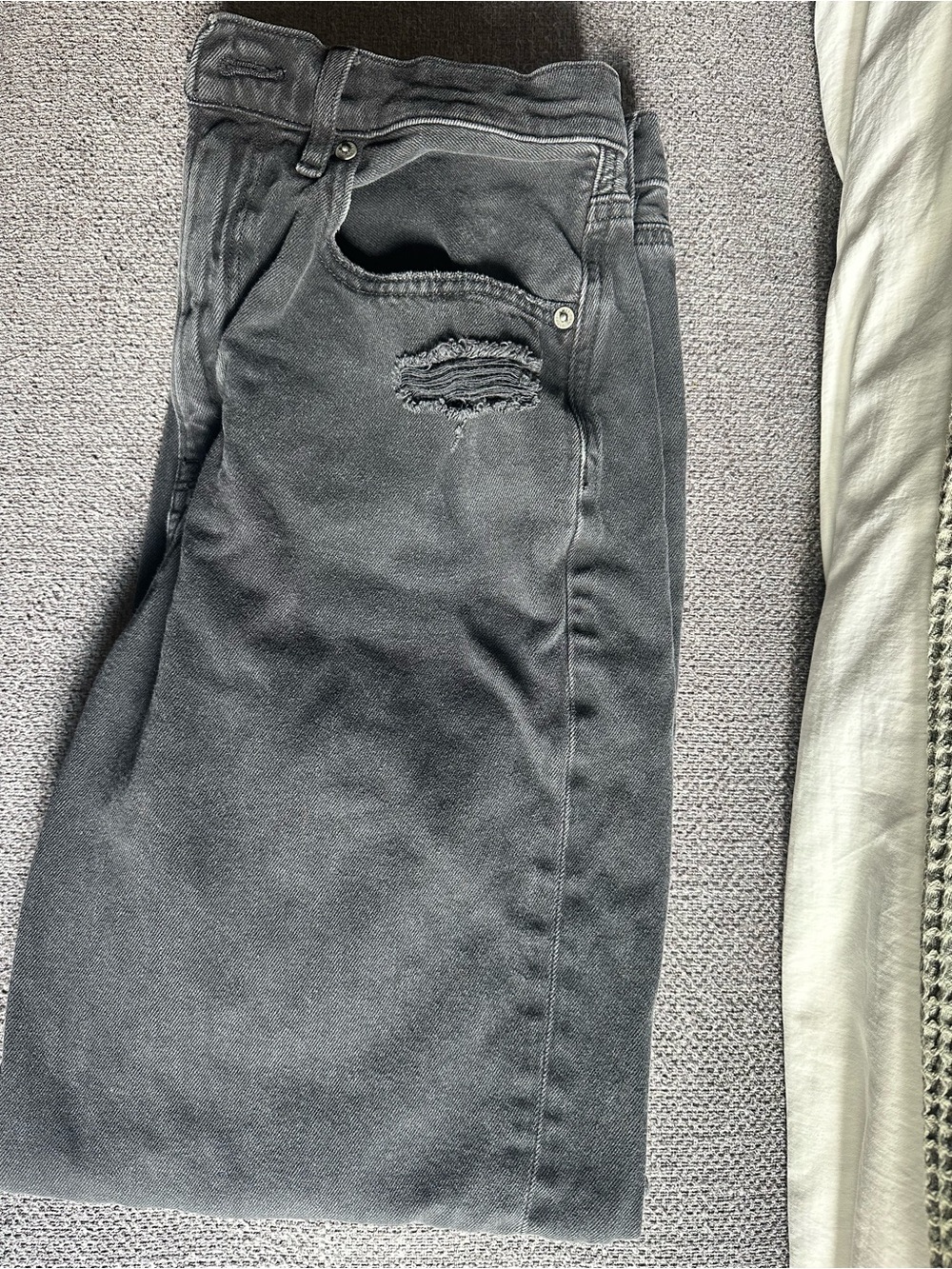 American Eagle Outfitters Black Washed Boyfriend 90sJeans with Distressed Detail